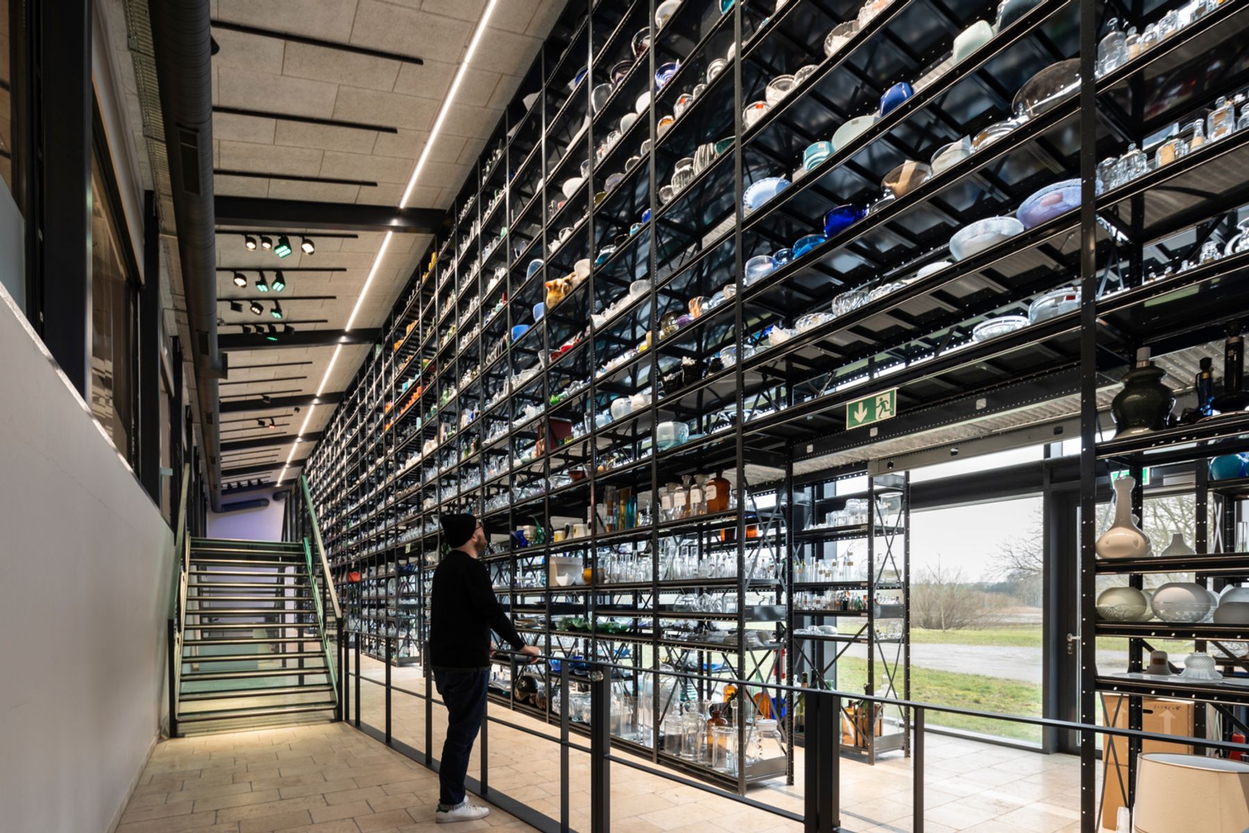 Holmegaard glass vaerk & museum, Denemarken. Lichtplanning: Iben Winther Orton, Lightscapes ApS, Fredensborg, Denemarken/Carl-Henrik Hansen, Museum Sydøstdanmark, Denemarken. Fotografie: Tomasz Majewski.