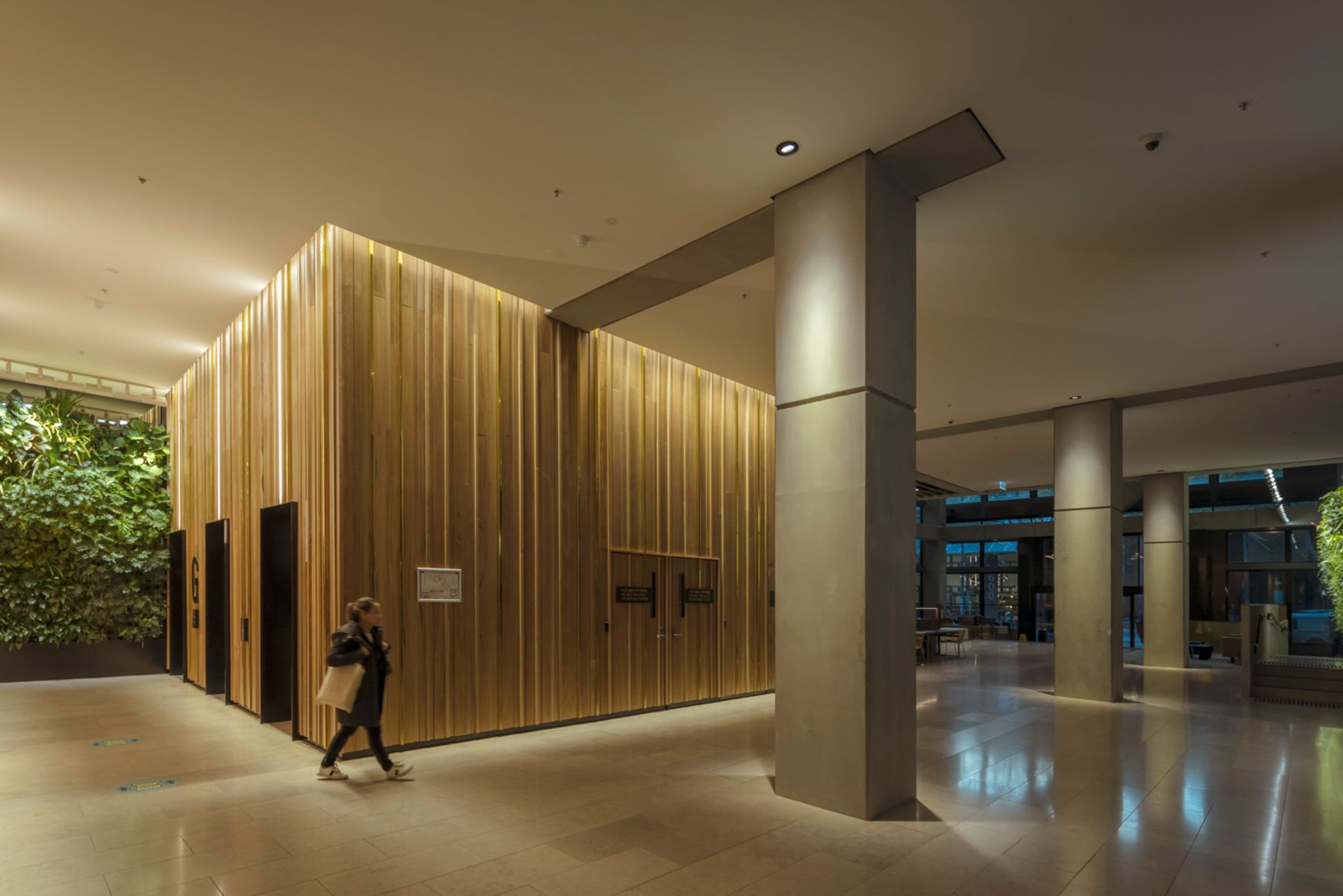 565 Bourke Street Foyer, Melbourne. Architectuur: ADP Consulting. Lichtplanning: Buckford Illumination Group. Fotografie: Jackie Chan.