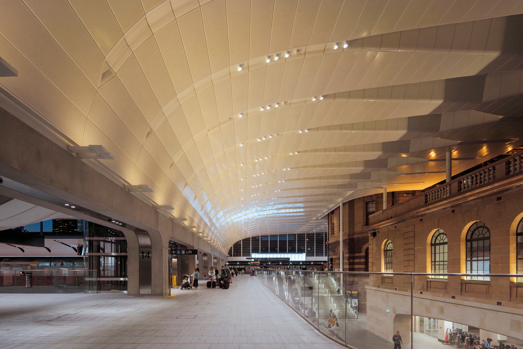 Sydney Central Station. Architecture: Woods Bagot, John McAslan + Partners. Lighting design: Steensen Varming. Photography: Jackie Chan.