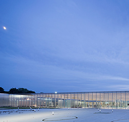 Museo Louvre-Lens, Lens: Transparencia de luxe