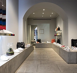 Flagship store D.A.T.E, Milan