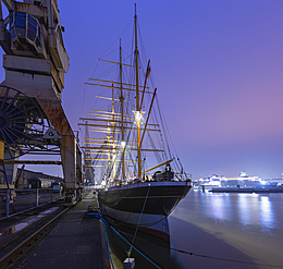 Velero de cuatro mástiles «Peking», Hamburgo