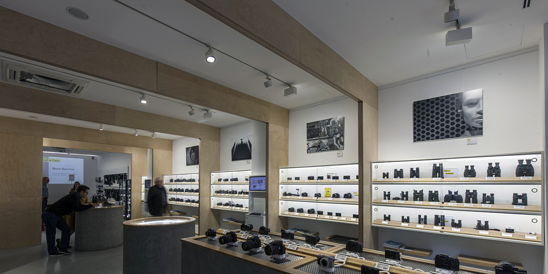 Projects Shop Foto Koch  retail outlet for 